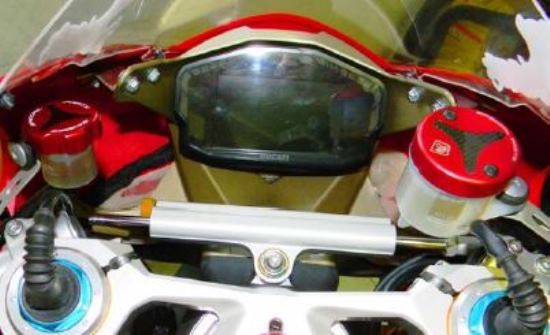 Ducabike Flüssigkeitsbehälterdeckel Set Ducati 899 / 1199 / 1299 Panigale